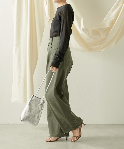 marco masi（マルコマージ）の「marco masi/レザー巾着バッグ（ショルダーバッグ・レディース・シルバー/ゴールド・FREE）」の11枚目の写真