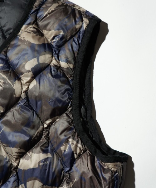 TAION（タイオン）の「TAION / タイオン MILITARY V-NECK W ZIP VEST