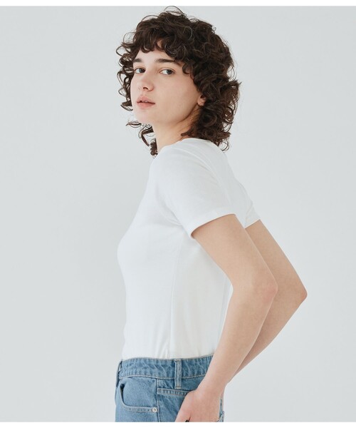 PETIT BATEAU（プチバトー）の「クルーネック半袖Ｔシャツ（Tシャツ/カットソー・レディース・ネイビー/ホワイト/ブラック・MEDIUM/XX-SMALL/SMALL/X-SMALL/LARGE）」の16枚目の写真