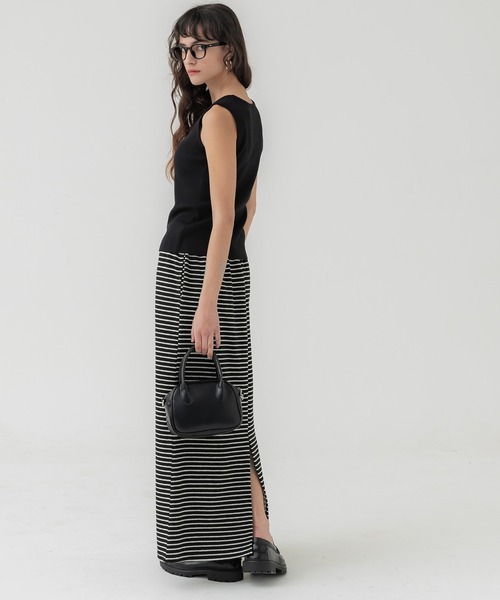 coca(coca)(コカ)の「ぷくぷくボーダースリットスカート(スカート・レディース・ブラック/アイボリー・L/M)」の11枚目の写真