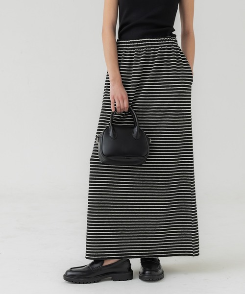 coca(coca)(コカ)の「ぷくぷくボーダースリットスカート(スカート・レディース・ブラック/アイボリー・L/M)」の10枚目の写真
