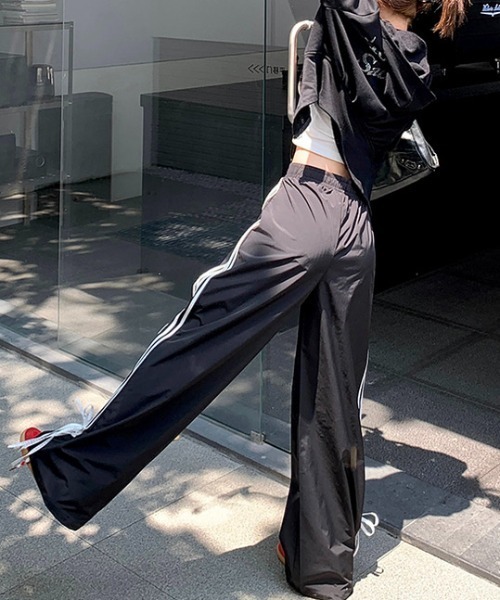 .KOM（ドットコム）の「A'GEM/9 × .kom 『.KOM/ドットケーオーエム』 ラインリボンパンツ（その他パンツ・レディース・ブラック・S/M）」の12枚目の写真