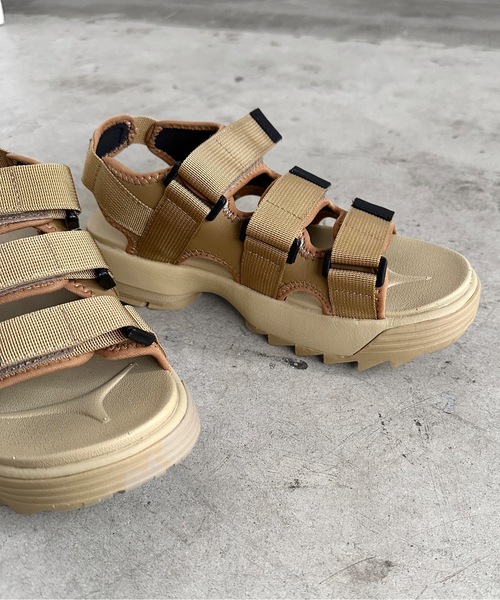 COMMON WARE(コモンウェアー)の「ST:GCP / Grand colony グランド コロニー / Recycled nylon 3BELT SANDAL リサイクルナイロン カバードベルト 厚底スポーツサンダル(サンダル・レディース・ブラック/ライトブラウン・L/M/S)」の18枚目の写真