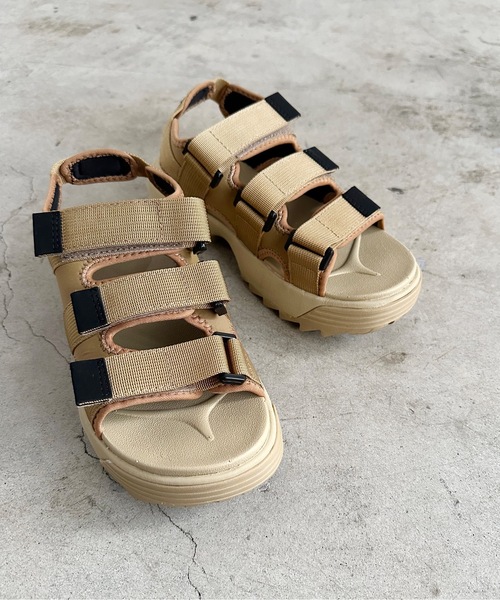 COMMON WARE(コモンウェアー)の「ST:GCP / Grand colony グランド コロニー / Recycled nylon 3BELT SANDAL リサイクルナイロン カバードベルト 厚底スポーツサンダル(サンダル・レディース・ブラック/ライトブラウン・L/M/S)」の17枚目の写真