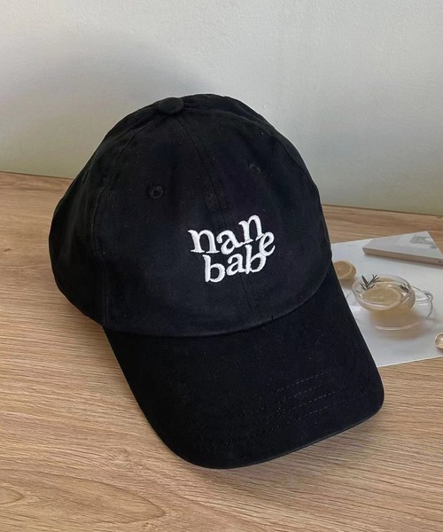 LAFFMO（ラフモ）の「レタリングロゴキャップ（キャップ・レディース・ピンク/モカ/オフホワイト/ブルー/ブラック・F）」の2枚目の写真