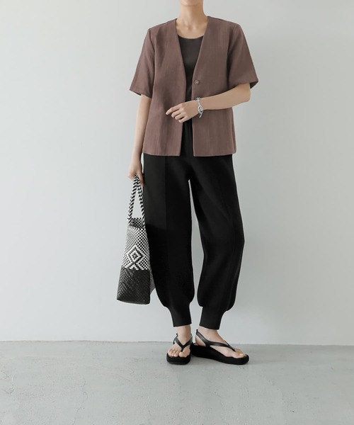 STYLE DELI(スタイルデリ)の「綿麻ノーカラー半袖ジャケット(ノーカラージャケット・レディース・ホワイト/ブラック/ブラウン系その他・FREE)」の4枚目の写真