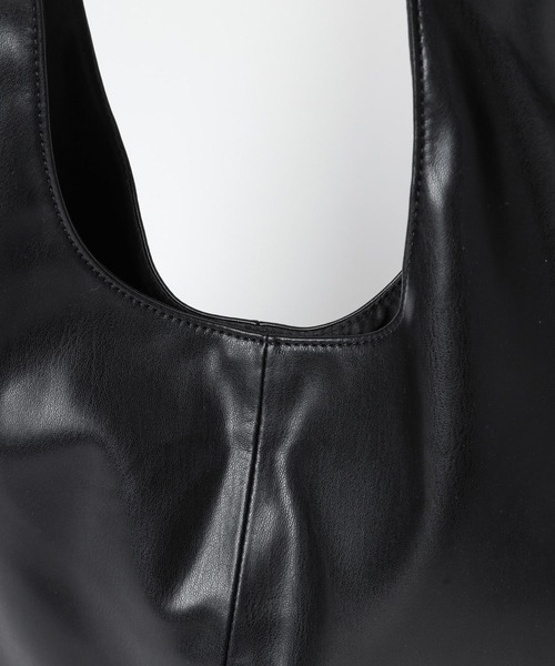 【完売品】HARE LargeサンカクトートBAG HARE（ハレ）の「LargeサンカクトートBAG(HARE)（トートバッグ