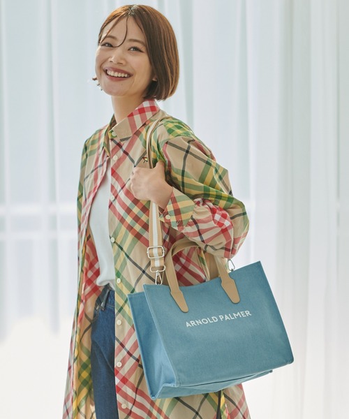 Arnold Palmer（アーノルドパーマー）の「2WAY シェア ラージトート（トートバッグ・レディース・ライトブルー/インディゴブルー/アイボリー/ブラック/グレイッシュベージュ/カーキ/ネイビー/ベージュ・F）」の6枚目の写真