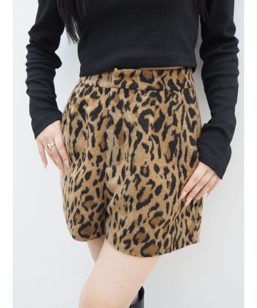 EVRIS(エヴリス)の「シャギーショートパンツ(その他パンツ・レディース・その他1/ブラック・MEDIUM/SMALL)」の7枚目の写真