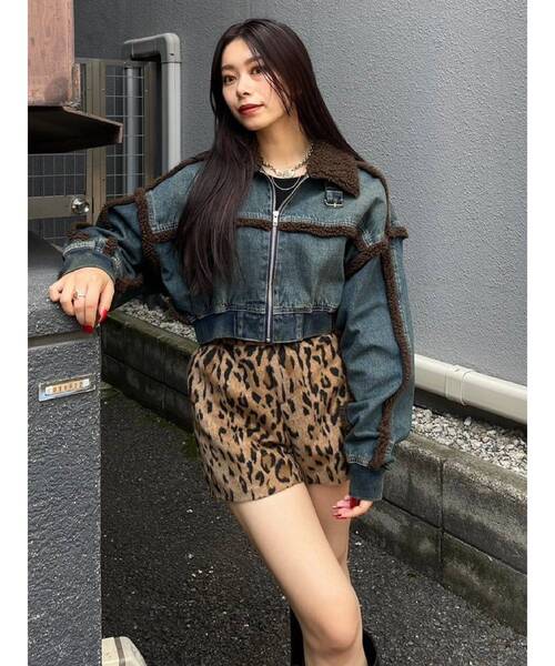 EVRIS(エヴリス)の「シャギーショートパンツ(その他パンツ・レディース・その他1/ブラック・MEDIUM/SMALL)」の16枚目の写真