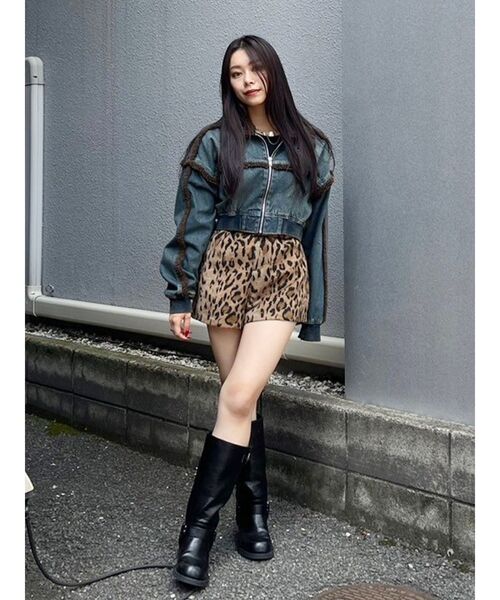 EVRIS(エヴリス)の「シャギーショートパンツ(その他パンツ・レディース・その他1/ブラック・MEDIUM/SMALL)」の17枚目の写真