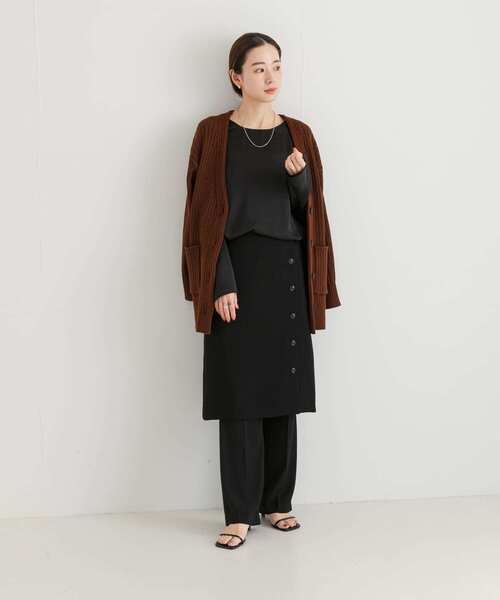 URBAN RESEARCH（アーバンリサーチ）の「ヴィンテージサテンブラウス（シャツ/ブラウス・レディース・ブラック/オフホワイト/ブラウン・FREE）」の4枚目の写真