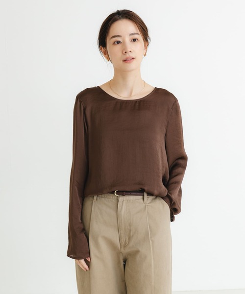 URBAN RESEARCH（アーバンリサーチ）の「ヴィンテージサテンブラウス（シャツ/ブラウス・レディース・ブラック/オフホワイト/ブラウン・FREE）」の7枚目の写真