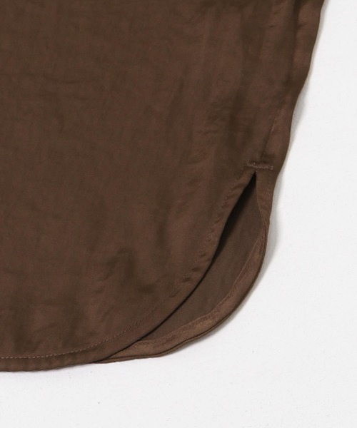 URBAN RESEARCH（アーバンリサーチ）の「ヴィンテージサテンブラウス（シャツ/ブラウス・レディース・ブラック/オフホワイト/ブラウン・FREE）」の18枚目の写真