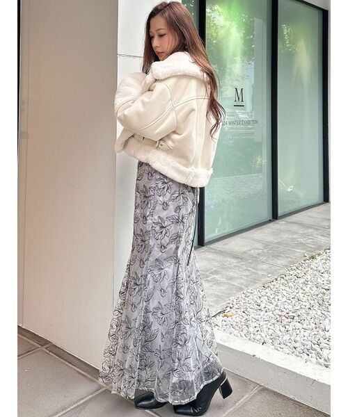 MERCURYDUO（マーキュリーデュオ）の「ロングフェイクファースリーブムートンジャケット（その他アウター・レディース・アイボリー・SMALL/MEDIUM）」の6枚目の写真