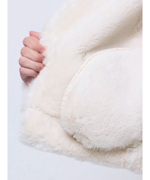 MERCURYDUO（マーキュリーデュオ）の「ロングフェイクファースリーブムートンジャケット（その他アウター・レディース・アイボリー・SMALL/MEDIUM）」の21枚目の写真