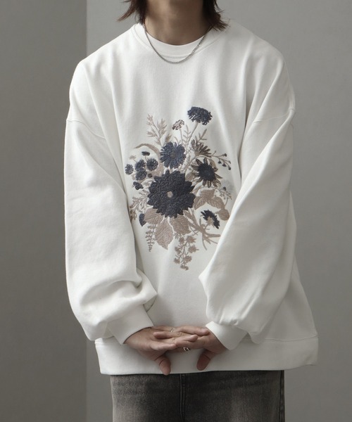 welise（ウェライズ）の「【welise/ウェライズ】HQヘビーウェイトスウェット モードフラワーエンブロイド オーバーサイズプルオーバー（スウェット・メンズ・ブラック系その他2/グレー系その他/ホワイト系その他2/ブラック系その他/ブラック系その他3/ホワイト系その他/ブラック系その他4/グレー系その他2・S/M/L）」の16枚目の写真