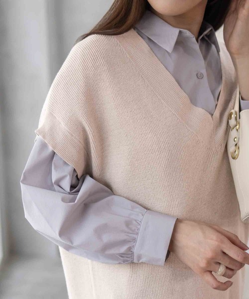 HusHusH（ハッシュアッシュ）の「HusHusH Vネックラメベスト（ベスト・レディース・ブラック/ブラウン系その他/グレイッシュベージュ・フリー）」の9枚目の写真