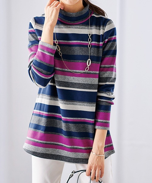 BELLUNA PLUS（ベルーナ）の「ふわふわ裏ファーハイネックプルオーバー（Tシャツ/カットソー・レディース・ブラック系/グリーン系/ピンク系/サックスブルー系・LARGE/MEDIUM/X-LARGE）」の11枚目の写真