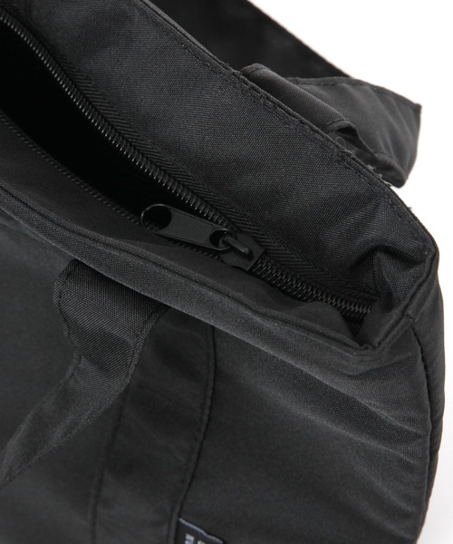 LAKOLE（ラコレ）の「保冷トートバッグ(M) / 150564（キッチンツール・レディース・カーキ/ブラック/ベージュ・FREE）」の4枚目の写真