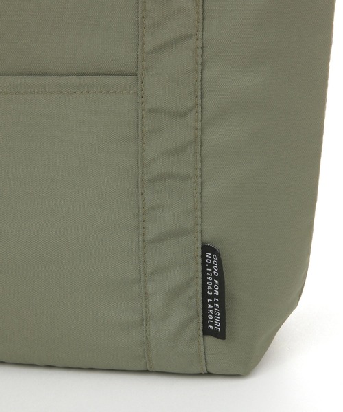 LAKOLE（ラコレ）の「保冷トートバッグ(M) / 150564（キッチンツール・レディース・カーキ/ブラック/ベージュ・FREE）」の7枚目の写真