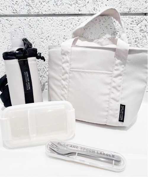 LAKOLE（ラコレ）の「保冷トートバッグ(M) / 150564（キッチンツール・レディース・カーキ/ブラック/ベージュ・FREE）」の17枚目の写真