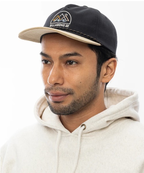 BILLABONG(ビラボン)の「BILLABONG メンズ ADIV STRAPBACK キャップ 【2024年秋冬モデル】/ビラボングラフィックキャップ(キャップ・メンズ・ブラック/ホワイト系その他・FREE)」の2枚目の写真