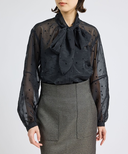 ROPE'（ロペ）の「ボウタイブラウス（シャツ/ブラウス・レディース・ホワイト/ブラック/ブルー・FREE）」の17枚目の写真