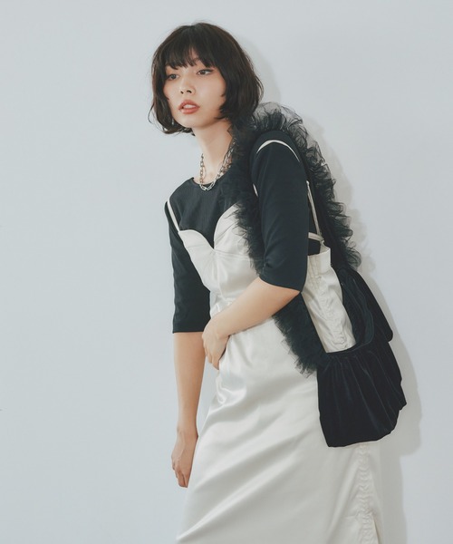 BARRETTA（バレッタ）の「チュールフリルショルダーバッグ（ショルダーバッグ・レディース・ブラック/グレー・FREE）」の13枚目の写真