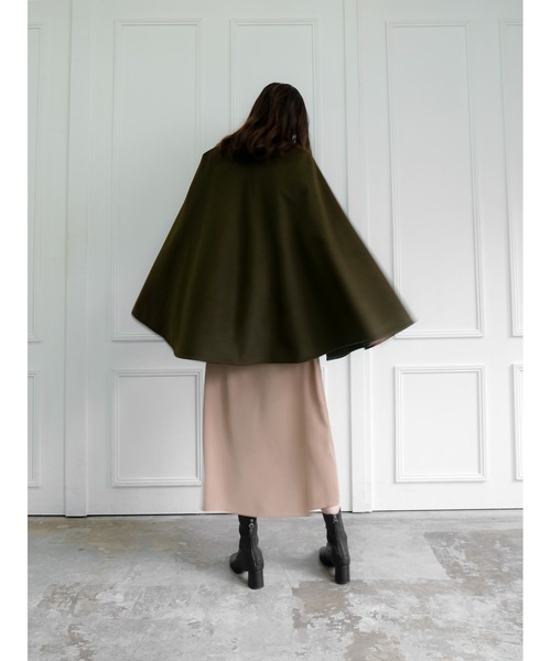 Katrin TOKYO(カトリーントーキョー)の「wool cape coat(その他アウター・レディース・キャメル/オリーブ・FREE)」の6枚目の写真