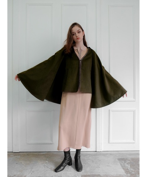 Katrin TOKYO(カトリーントーキョー)の「wool cape coat(その他アウター・レディース・キャメル/オリーブ・FREE)」の7枚目の写真