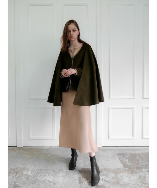 Katrin TOKYO(カトリーントーキョー)の「wool cape coat(その他アウター・レディース・キャメル/オリーブ・FREE)」の4枚目の写真