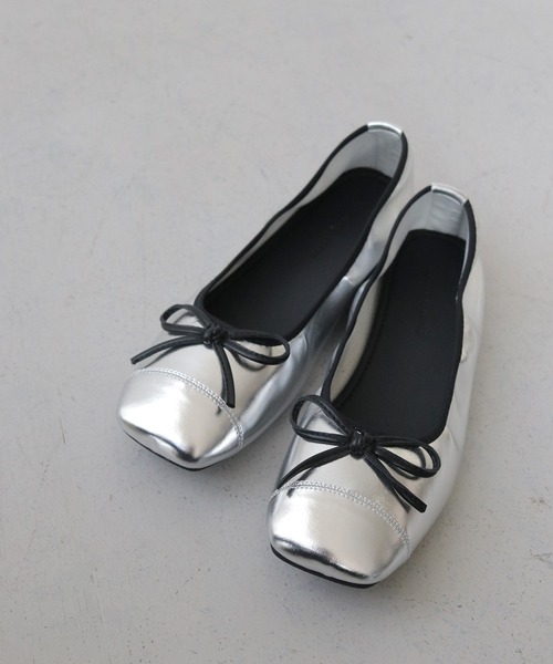 HER CLOSET（ハークローゼット）の「 【HER CLOSET】スクエアトゥソフトバレーパンプス SQUARE TOE SOFT BALLET PUMPS（パンプス・レディース・ブラック/シルバー・24/23/22/23.5）」の16枚目の写真