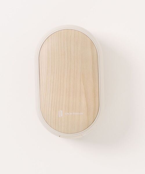 MARK'S（マークス）の「シェアカイロ モバイルバッテリー機能付 -PREMIUN WOOD-（生活家電・レディース・ホワイト/グレイッシュベージュ・FREE）」の10枚目の写真