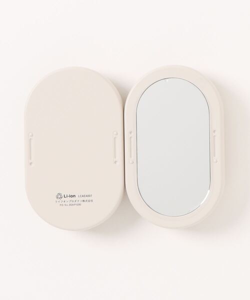 MARK'S（マークス）の「シェアカイロ モバイルバッテリー機能付 -PREMIUN WOOD-（生活家電・レディース・ホワイト/グレイッシュベージュ・FREE）」の11枚目の写真