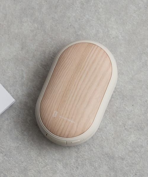 MARK'S（マークス）の「シェアカイロ モバイルバッテリー機能付 -PREMIUN WOOD-（生活家電・レディース・ホワイト/グレイッシュベージュ・FREE）」の3枚目の写真