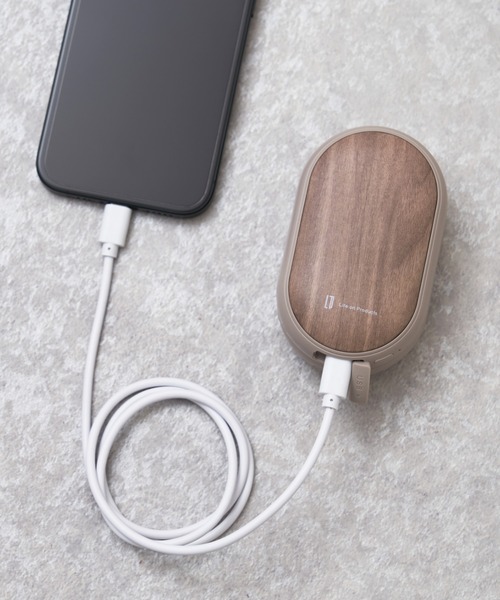 MARK'S（マークス）の「シェアカイロ モバイルバッテリー機能付 -PREMIUN WOOD-（生活家電・レディース・ホワイト/グレイッシュベージュ・FREE）」の7枚目の写真