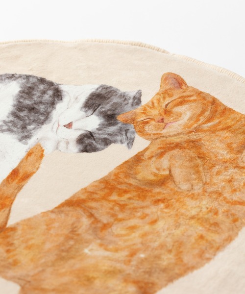 もこもこ起毛マット ネコ型 ダイカットデザイン 猫グッズ（ラグ/マット