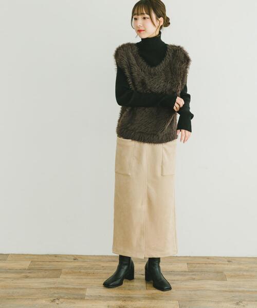 ITEMS URBANRESEARCH(アイテムズ アーバンリサーチ)の「フェイクスエードタイトスカート(スカート・レディース・モカ/スミクロ/カーキ/アイボリー・FREE)」の22枚目の写真