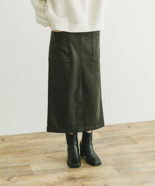 ITEMS URBANRESEARCH(アイテムズ アーバンリサーチ)の「フェイクスエードタイトスカート(スカート・レディース・モカ/スミクロ/カーキ/アイボリー・FREE)」の15枚目の写真