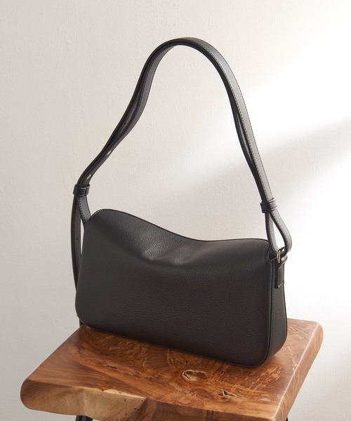 &MyuQ(アンドミューク)の「【&MyuQ】追加入荷 UPIS ソフトショルダーバッグ(ハンドバッグ・レディース・ブラック/ライトベージュ・FREE)」の5枚目の写真