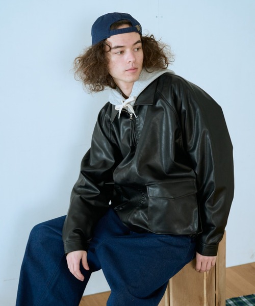 BROKEN BASE（ブロークンベース）の「フェイクレザーブルゾン（ブルゾン・メンズ・ブラウン系/ブラック系・LARGE/MEDIUM/SMALL）」の7枚目の写真
