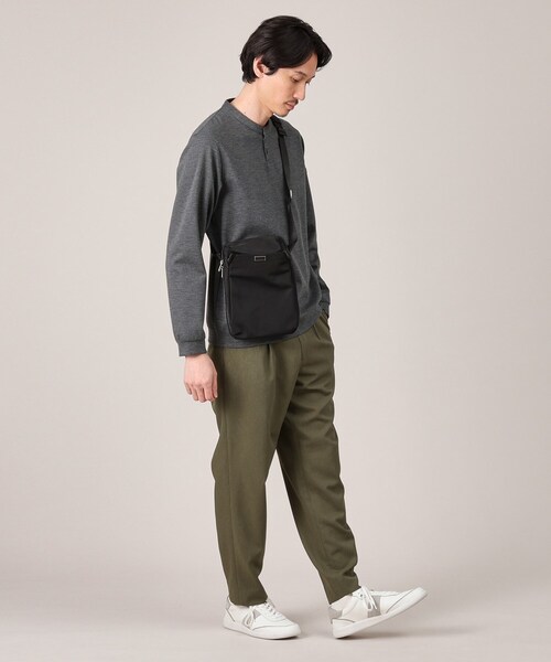 TAKEO KIKUCHI(タケオキクチ)の「【B5サイズ/縦型】エクスパンド ショルダーバッグ(S)(ショルダーバッグ・メンズ・ネイビー/ブラック・00)」の17枚目の写真