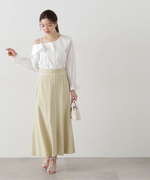 PROPORTION BODY DRESSING(プロポーションボディドレッシング)の「フロントスリットマーメイドスカート / 1215120304(スカート・レディース・ベージュ/イエロー/ダークグレー・SMALL/MEDIUM)」の13枚目の写真