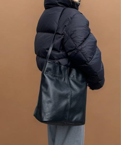utta(ウッタ)の「【utta/ウッタ】ゴートレザー2WAY TOTEBAG /山羊革 /本革(トートバッグ・レディース・ブラック・FREE)」の5枚目の写真
