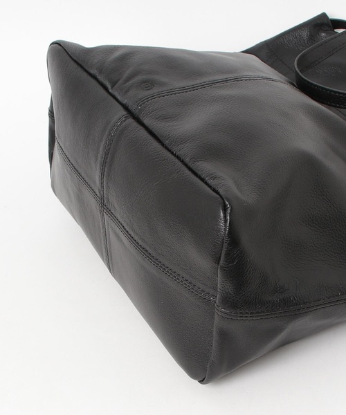 utta(ウッタ)の「【utta/ウッタ】ゴートレザー2WAY TOTEBAG /山羊革 /本革(トートバッグ・レディース・ブラック・FREE)」の7枚目の写真