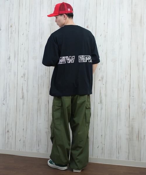 NEW ERA（ニューエラ）の「【ムラサキスポーツ限定】NEW ERA/ニューエラ SS 半袖Tシャツ バックプリント 14670922/14670923/14670924（Tシャツ/カットソー・メンズ・ブラック/ホワイト/ストーン・XXL/M/L/XL）」の19枚目の写真
