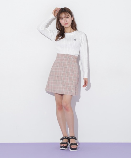 JILL by JILL STUART（ジルバイジルスチュアート）の「◇ミニブークレーケーブルニット（ニット/セーター・レディース・ピンク/ホワイト/ラベンダー/ネイビー・FREE）」の5枚目の写真