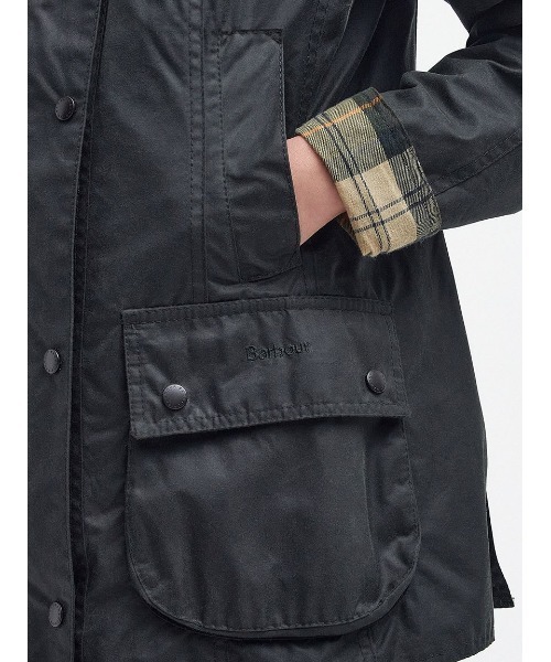 Barbour（バブアー）の「【BEADNELL / ビードネル】ワックス ジャケット（ブルゾン・レディース・グリーン/ブラック・10/8）」の15枚目の写真