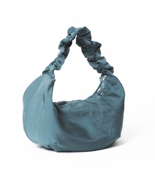 OUAT オリーブショルダーバッグ ISETAN MEN バッグ OFFICE BAG 24AWー15―O007043BAG